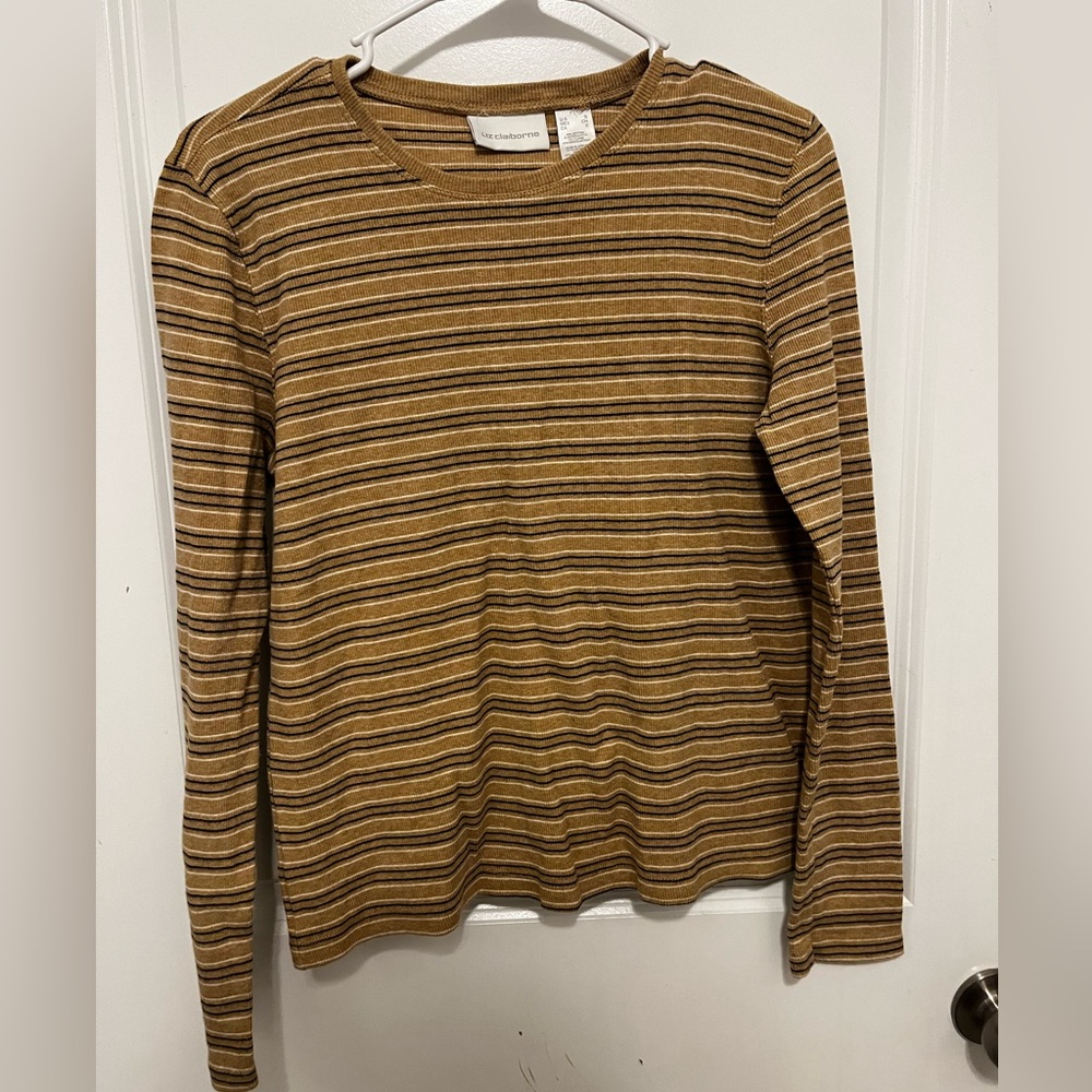 Liz Claiborne Sweater Size Small- Pre owned